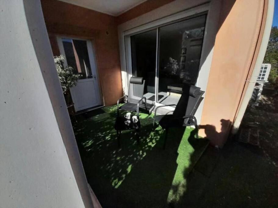 Appartement Spacieux &Tres Calme. Spacious & Very Quiet Apartment. การ์โรส ภายนอก รูปภาพ